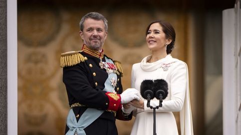 Restaurantes completos, más de 150.000 personas y nueve hurras para el nuevo rey: la proclamación de Federico contada desde Copenhague