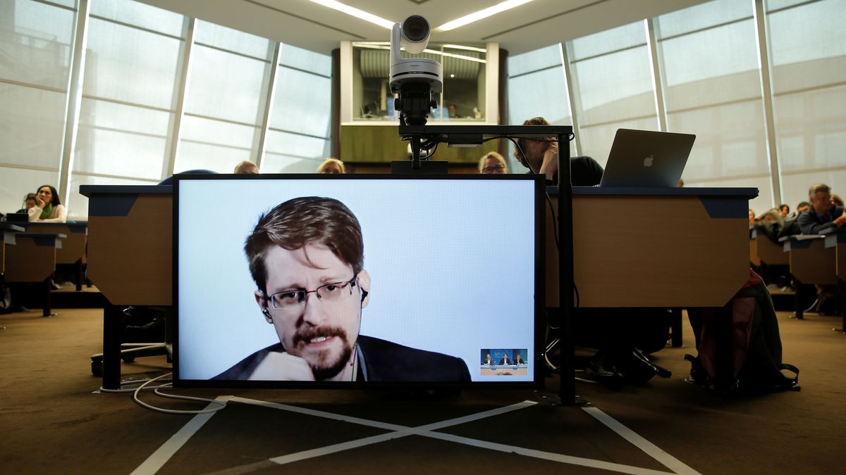 Snowden suplica asilo político a Francia: "No sería un ataque contra Estados Unidos"