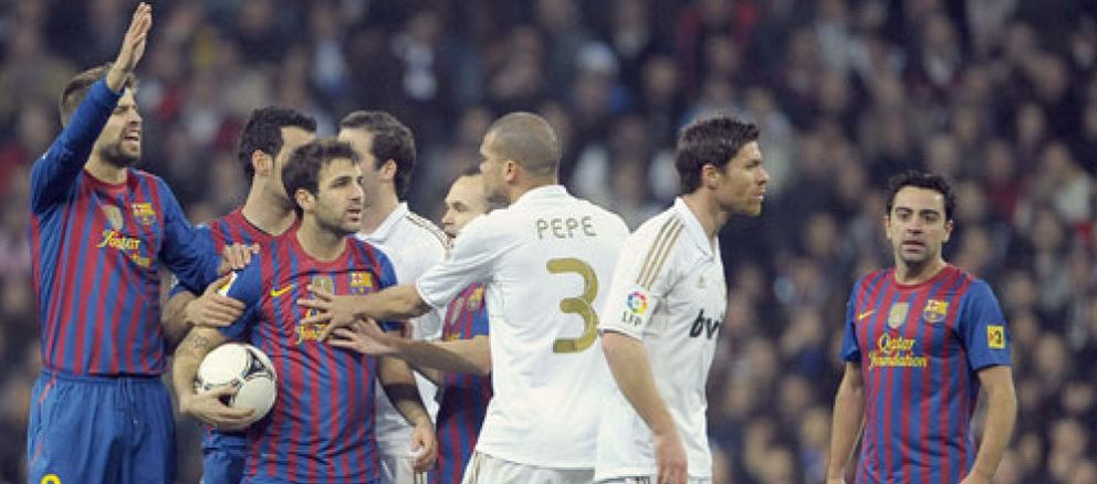 Foto: Al Real Madrid y al Barcelona no les han señalado ni un penalti en contra en esta Liga