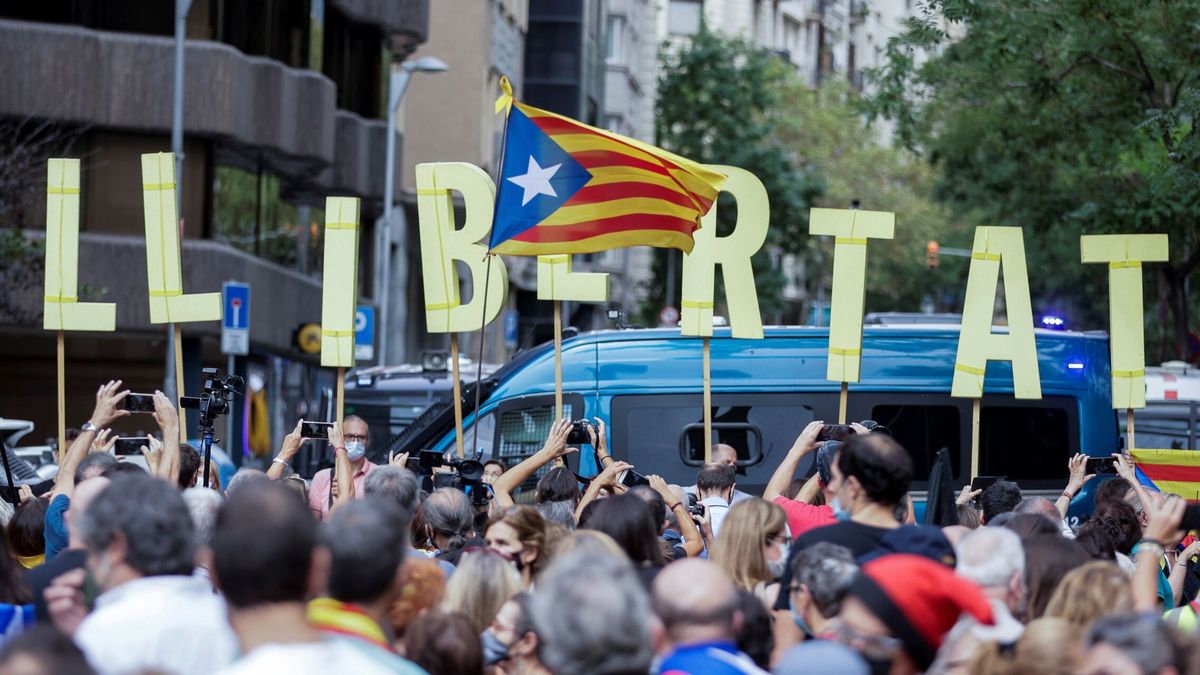 Cerdeña aplaza la vista de Puigdemont al sábado mientras Luxemburgo delibera