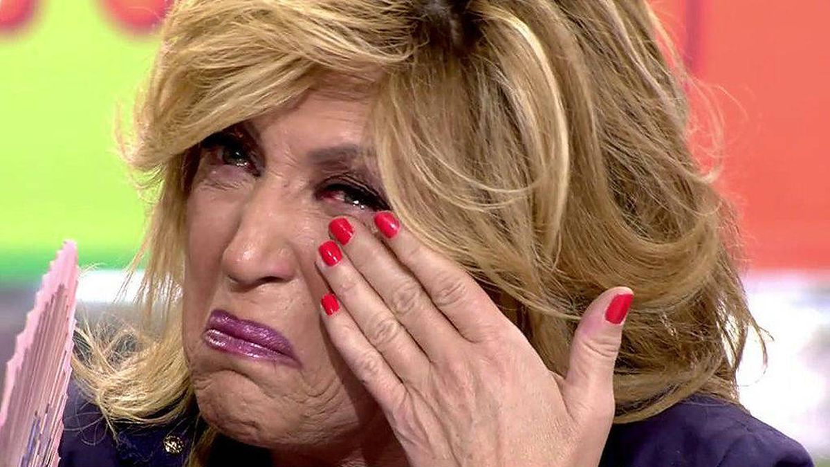 Lydia Lozano rompe a llorar en 'Sálvame' tras ser traicionada en directo