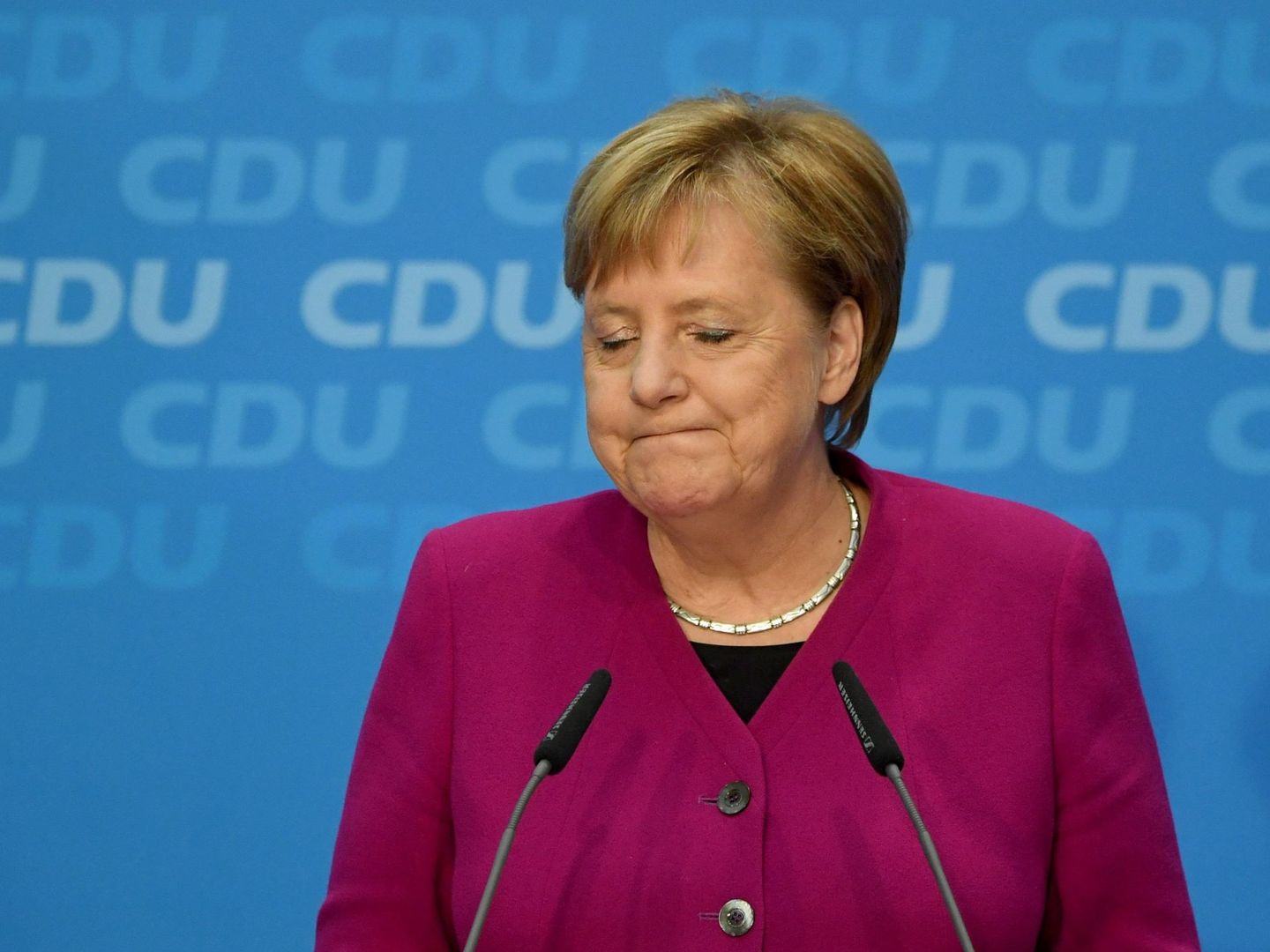 La canciller alemana, Angela Merkel, ofrece una rueda de prensa en Berlín. (EFE)