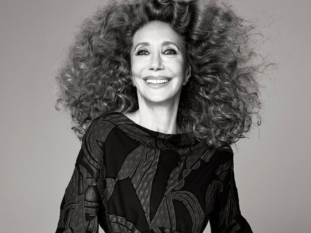 Foto: La legendaria top de los 70 Marisa Berenson, posando para Zara Studio Collection. (Cortesía)