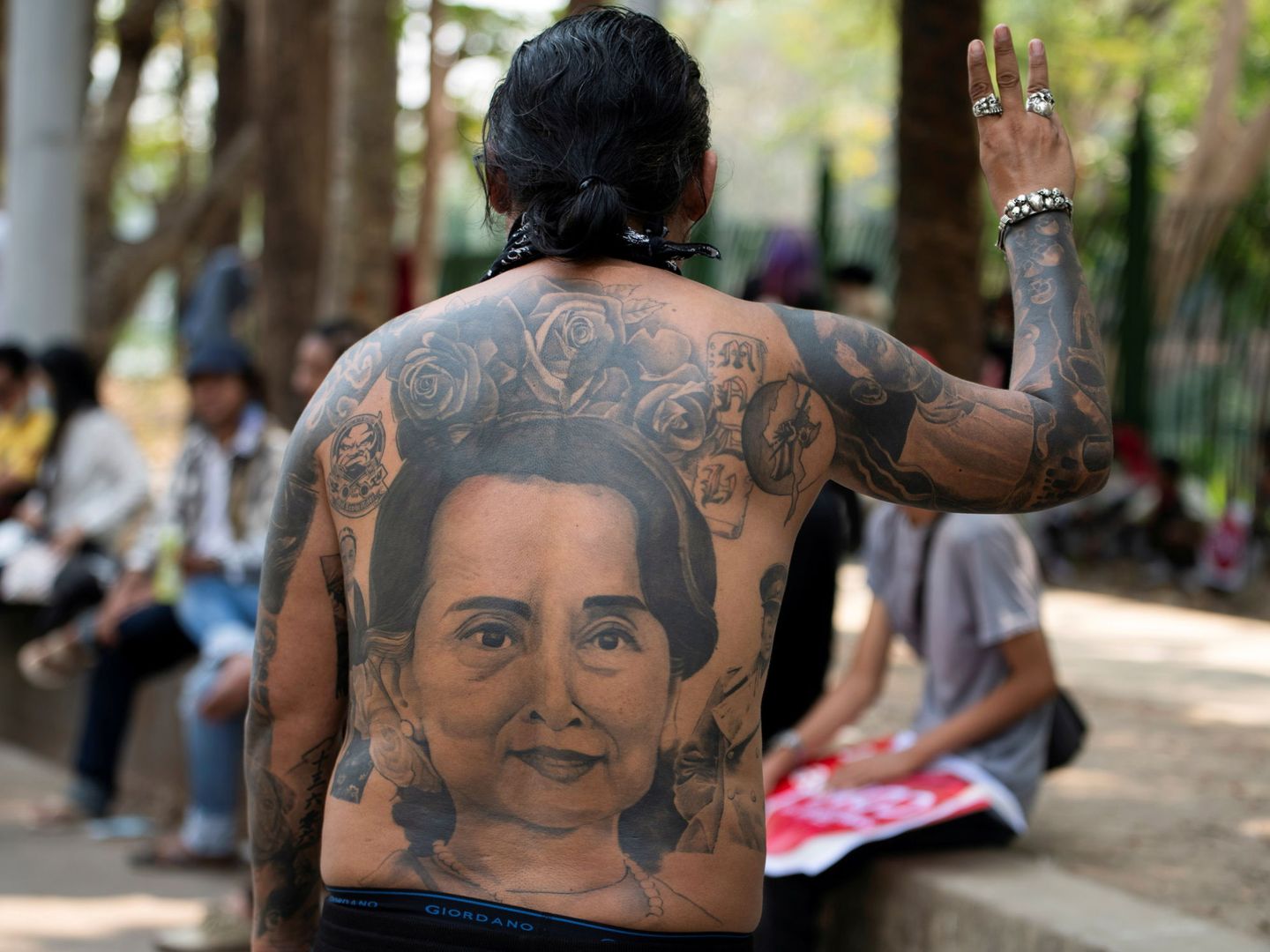 Un tatuaje en honor a Aung San Suu Kyi. (Reuters)