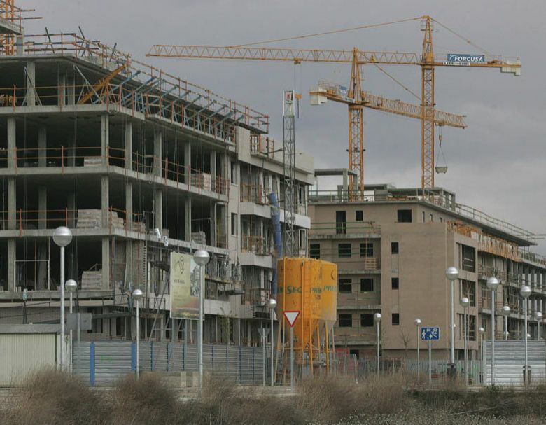 Promoción de viviendas en construcción (EFE)