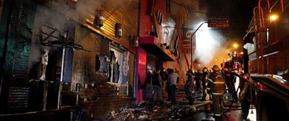 Foto: Brasil confirma más de 230 muertos en el incendio de una discoteca al sur del país