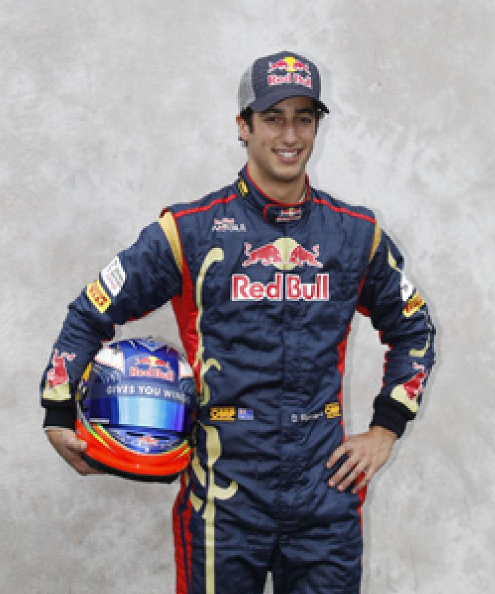 Foto: Ricciardo sustituirá a Karthikeyan en Hispania para el GP de Gran Bretaña