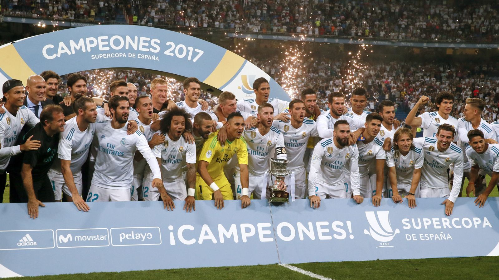 Foto: El Real Madrid ganó este miércoles el primer título de la temporada, la Supercopa de España. (EFE)