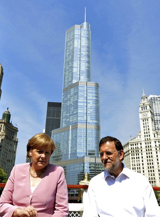 Reunión en Chicago de Angela Merkel y Mariano Rajoy en 2012. (EFE)