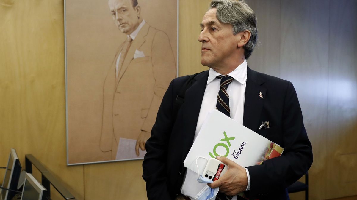 Un eurodiputado de Vox cuestiona el atentado a Kirchner y habla de "teatrillo" y "fake"