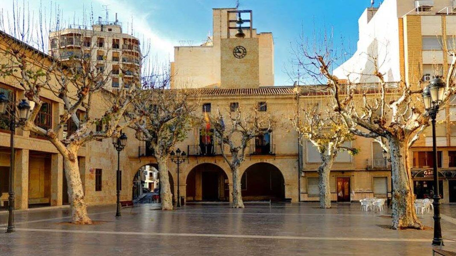 Agreden a un empleado de limpieza municipal de Aspe (Alicante)