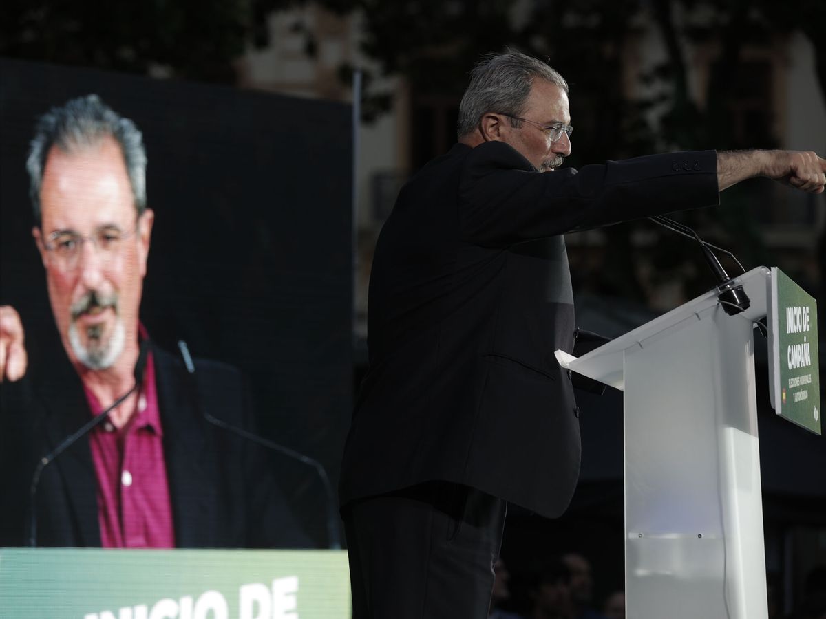 Foto: El candidato de Vox a la presidencia de la Generalitat, Carlos Flores. (EFE/M. Bruque)