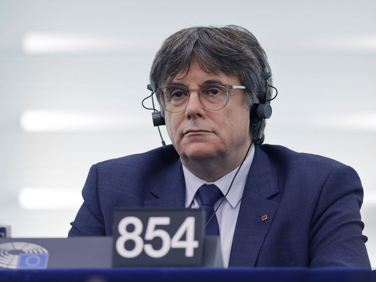 Foto: El expresidente catalán Carles Puigdemont en el Parlamento Europeo.  (EFE/Ronald Wittek)