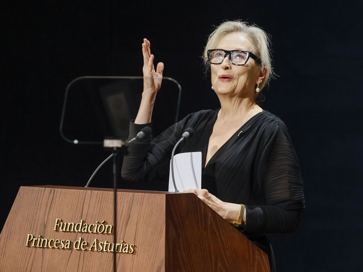 Foto: La actriz estadounidense Meryl Streep, Premio Princesa de Asturias de las Artes interviene durante la gala. (EFE/Ballesteros)