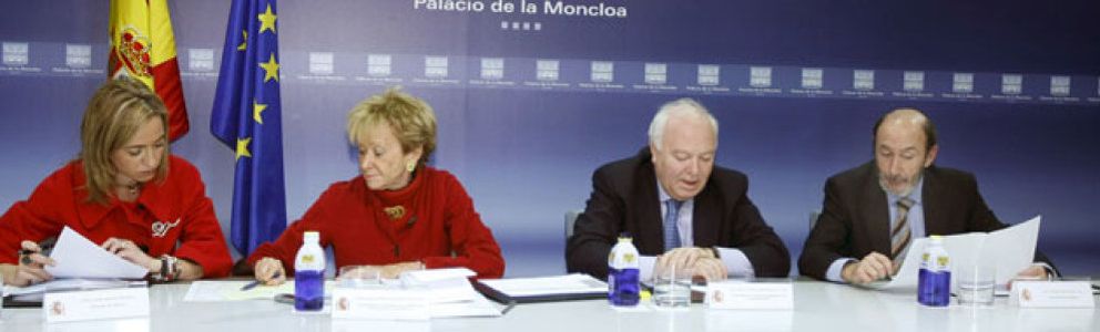 Foto: Moratinos pide “prudencia” para “no dar pistas a los raptores”