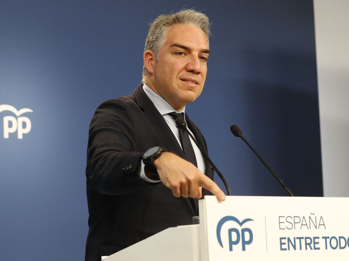 Foto: El coordinador general del PP, Elías Bendodo. (EFE/Eduardo Oyana)