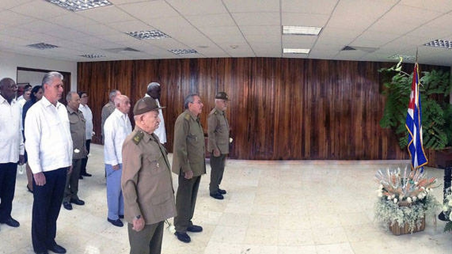 El Buró Político del PCC, en su despedida a Fidel Castro. (Fuente: CubaDebate)
