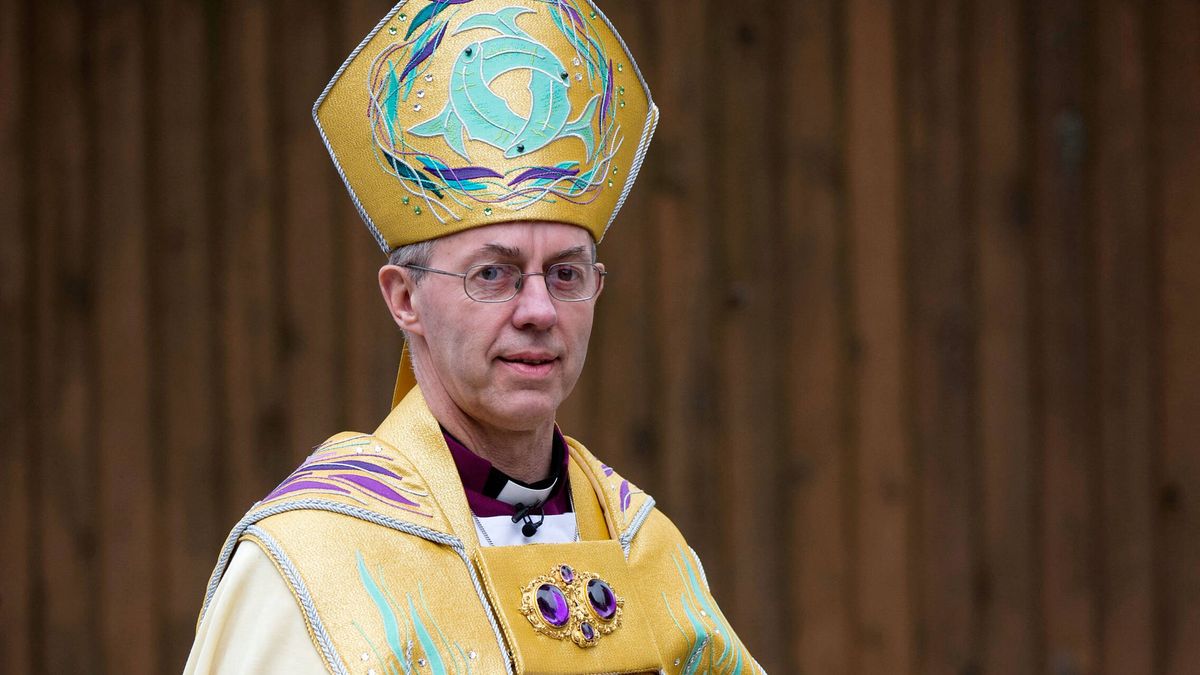 ¿Quiénes son el deán de Westminster y el arzobispo de Canterbury, que oficiarán el funeral de Isabel II?