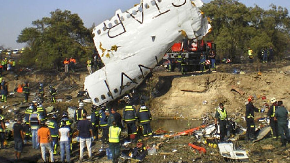 El accidente de Barajas se debió a una distracción de los pilotos