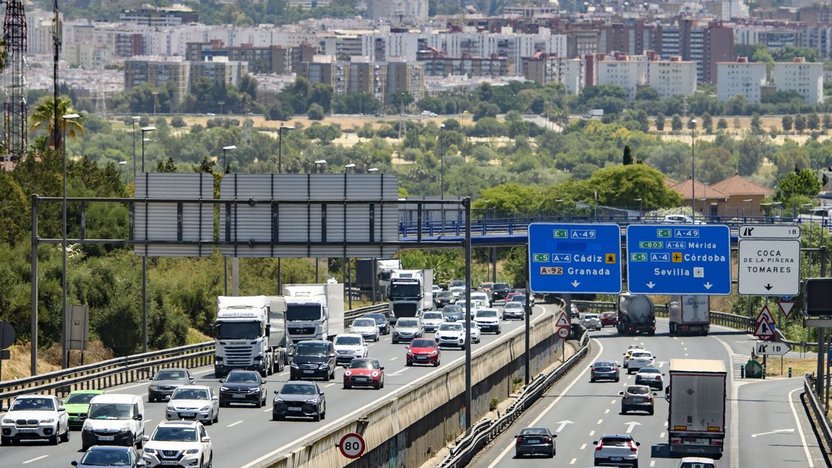 Así está el tráfico en las carreteras de España en la operación salida de verano de la DGT
