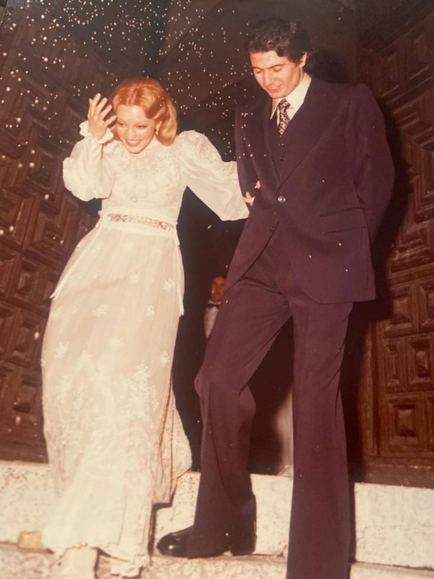 Carmen Lomana y Guillermo Capdevila,  el día de su boda. (Cortesía)