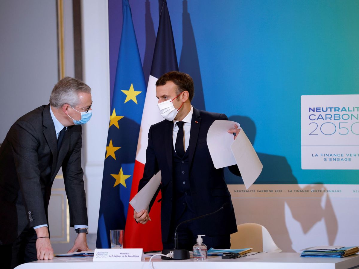 Foto: El ministro de finanzas Bruno Le Maire junto al presidente Emanuel Macron