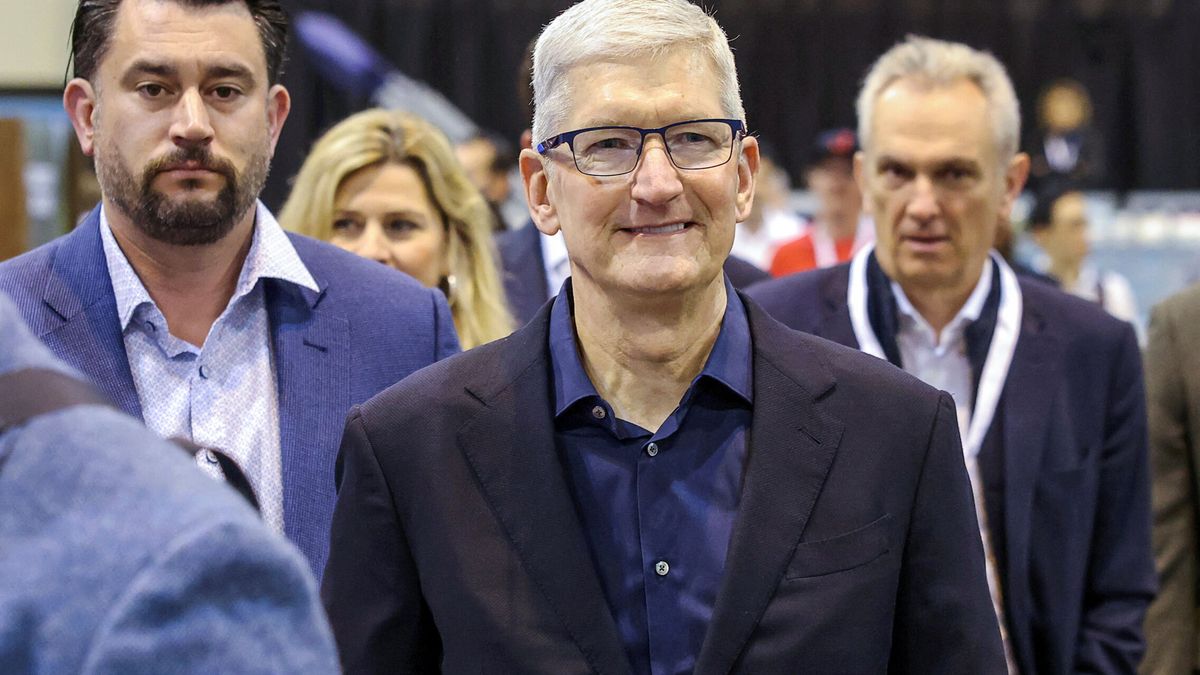 ¿Quién será el sucesor de Tim Cook en el trono de Apple? Estos son los posibles candidatos