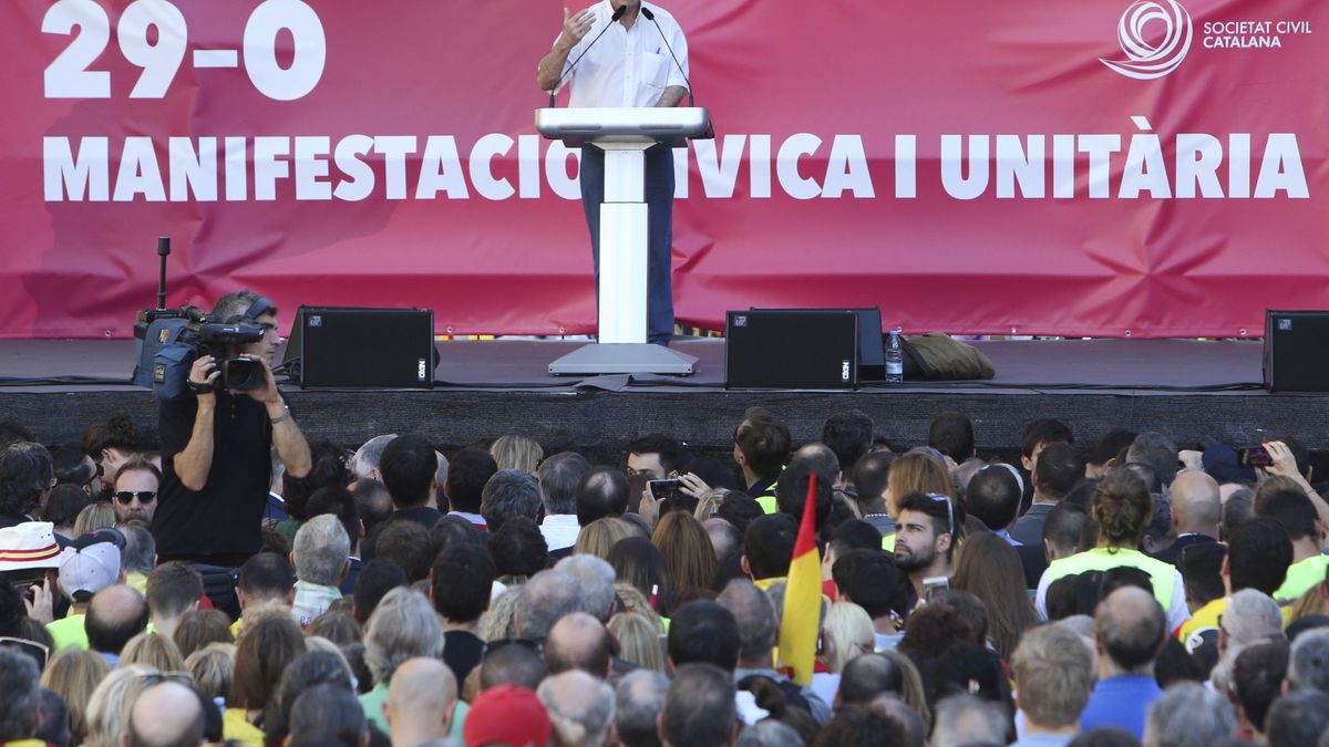 El exlíder del PCE, en la marcha de Barcelona: "¿Por qué la izquierda no está?"