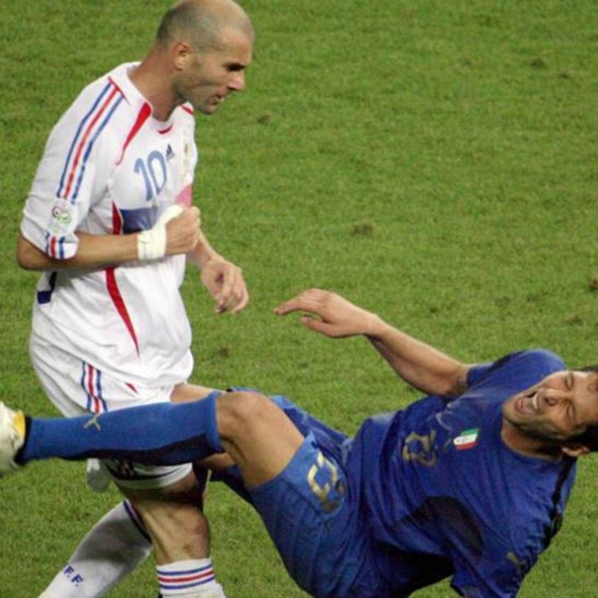 El de Zidane en el Real Madrid y la subasta de la del cabezazo