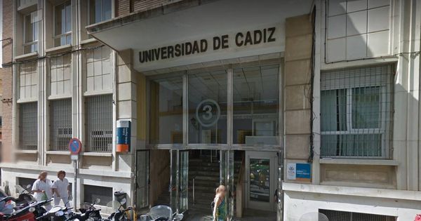 Foto: Fachada de la Universidad de Cádiz (Google Maps)