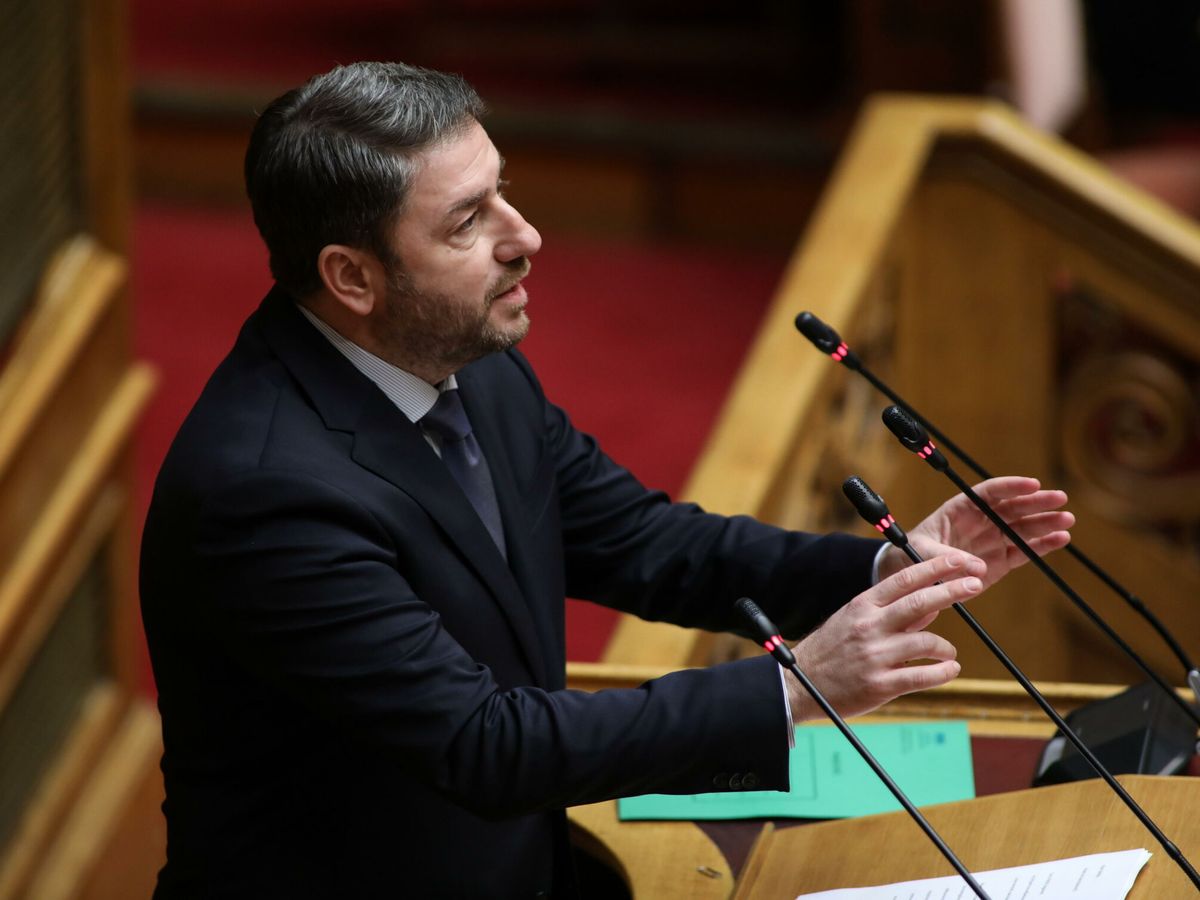 Foto: El parlamento griego debate la aprobación del matrimonio homosexual en el país. (EFE/George Vitsaras)