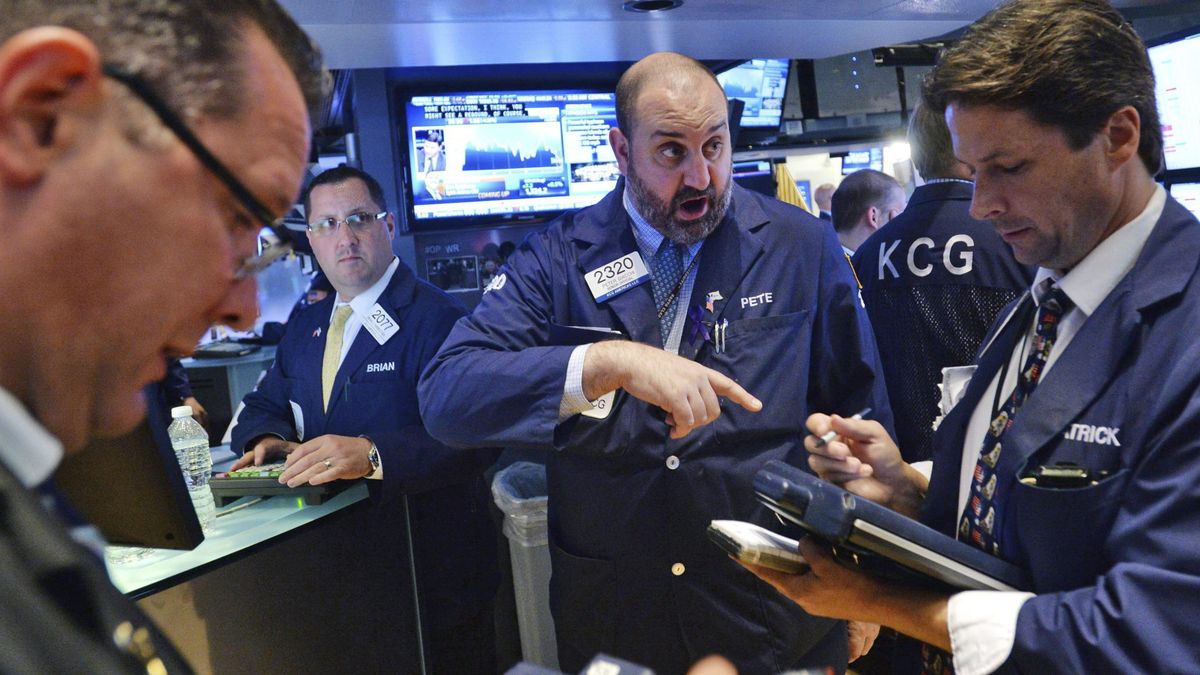 Wall Street ha tenido una vuelta a la rutina muy 'plana', a la espera de su cita con la Fed