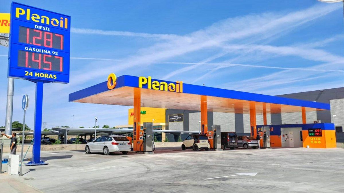 Tensile y Portobello compran Plenoil a sus fundadores para acelerar su red de gasolineras 