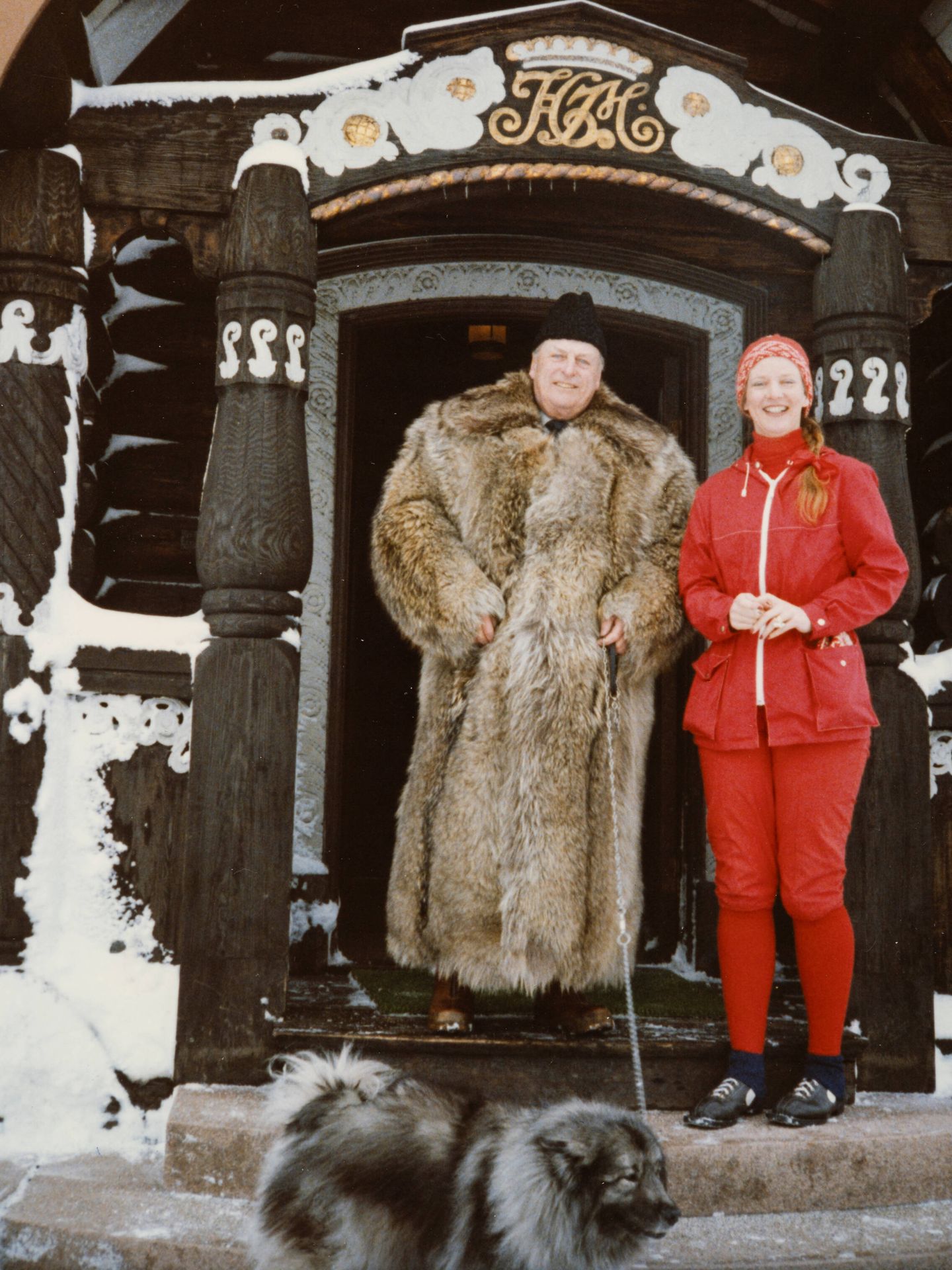 El rey Olav y la reina Margarita, fotografiados en Kongsseteren en 1979 por la reina Sonia. (Casa Real de Noruega)