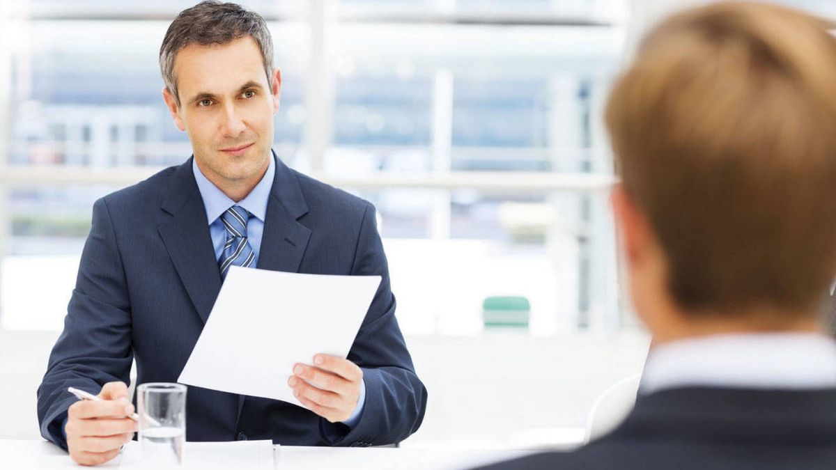 Lo peor que puedes hacer en una entrevista de trabajo (y sueles caer)