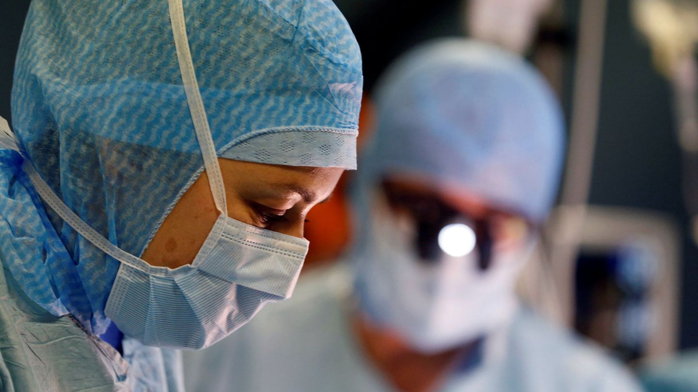 Los estudiantes no encontraban los órganos en su lugar (Reuters/Regis Duvignau)
