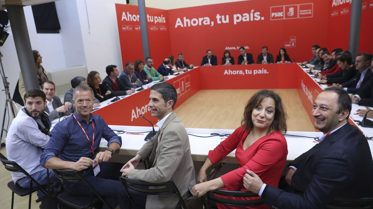 Susana Díaz: "El PSOE está donde tiene que estar, que es donde yo he estado siempre"