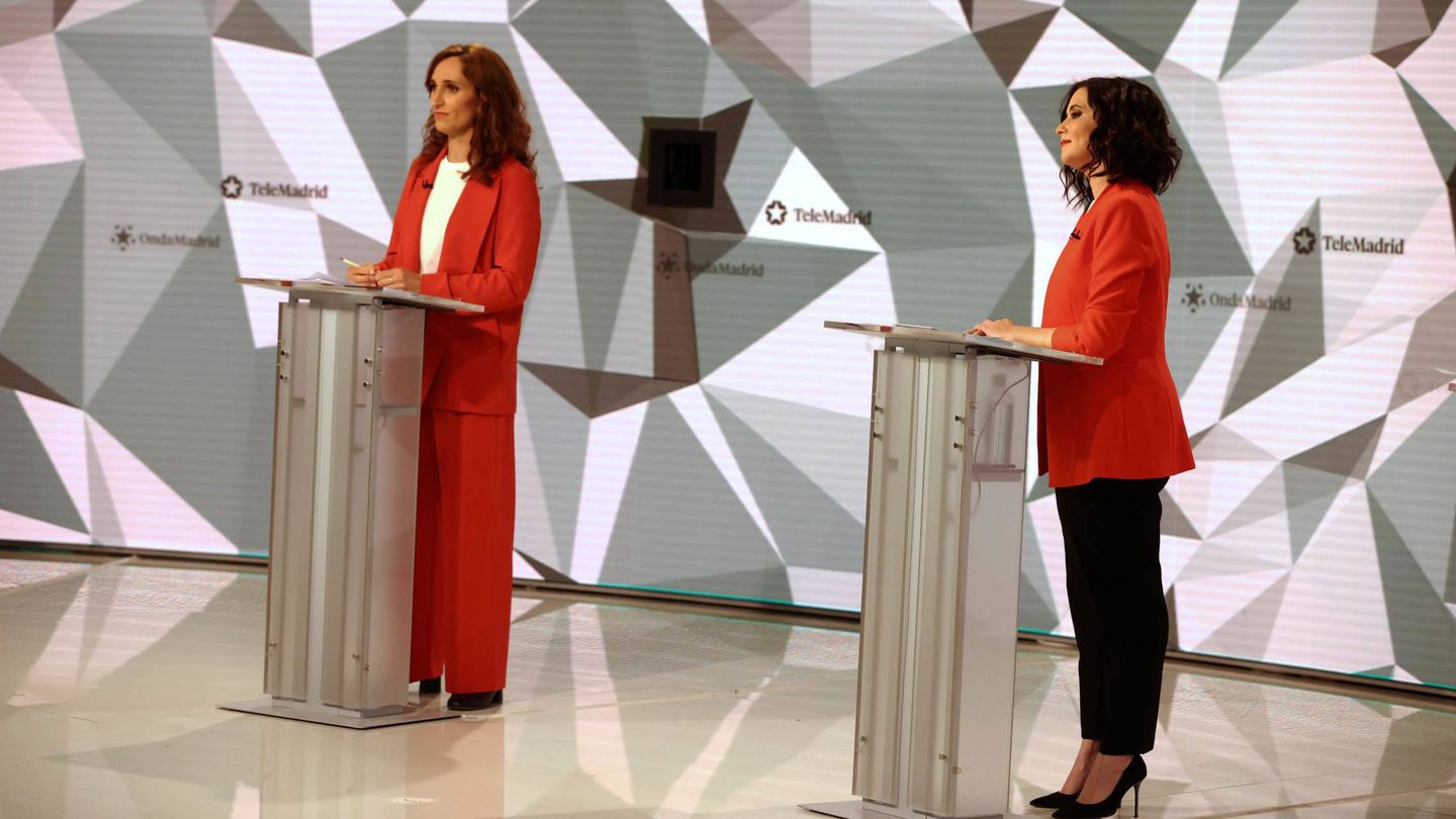 Mónica García e Isabel Díaz Ayuso. (EFE)