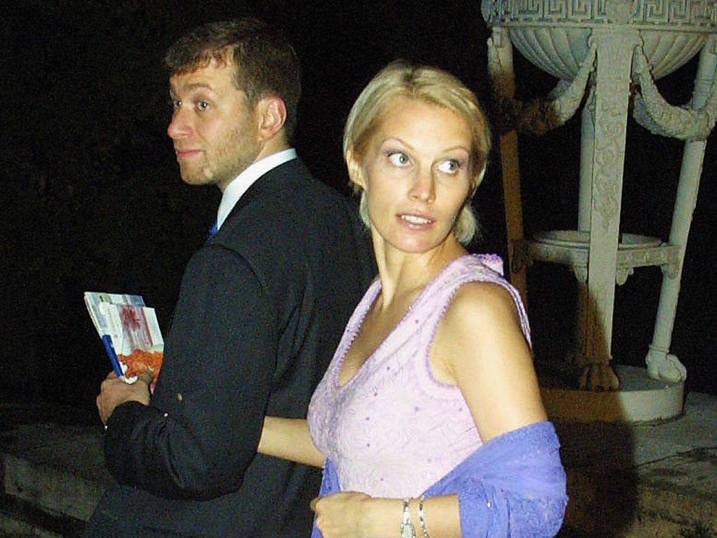  Roman e Irina, en 2001 en San Petersburgo. (Getty)