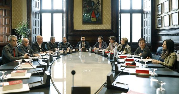Foto: Reunión de la Junta de Portavoces de este lunes en el Parlament. (EFE)