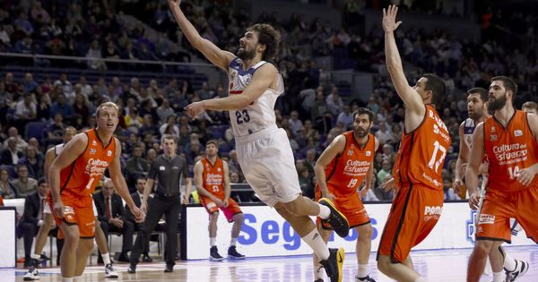 Foto: Real Madrid y Valencia Basket se enfrentan este viernes en el primer partido de la final de la Liga Endesa. (EFE)