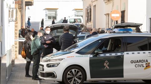 La madre que secuestró a sus hijos para no ser vacunados los entrega al juez en Sevilla