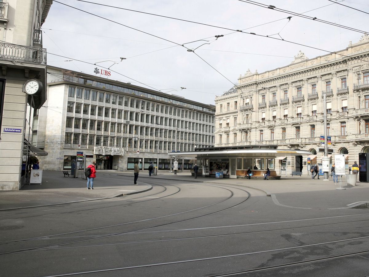 Foto: Oficinas de UBS y Credit Suisse en Zúrich. (Reuters)