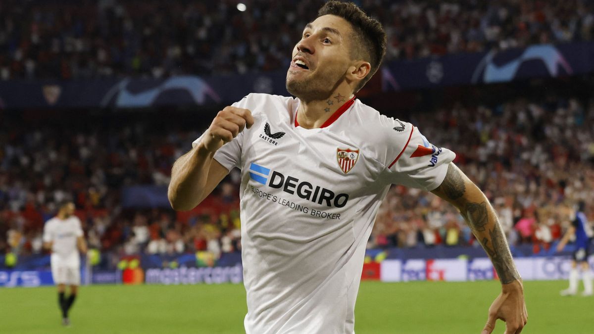 El jugador del Sevilla, Gonzalo Montiel, imputado por un delito de abuso sexual