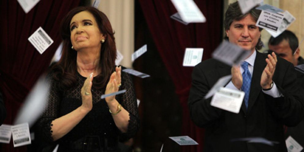 Foto: Cristina Kirchner no nacionaliza YPF pero mantiene la amenaza
