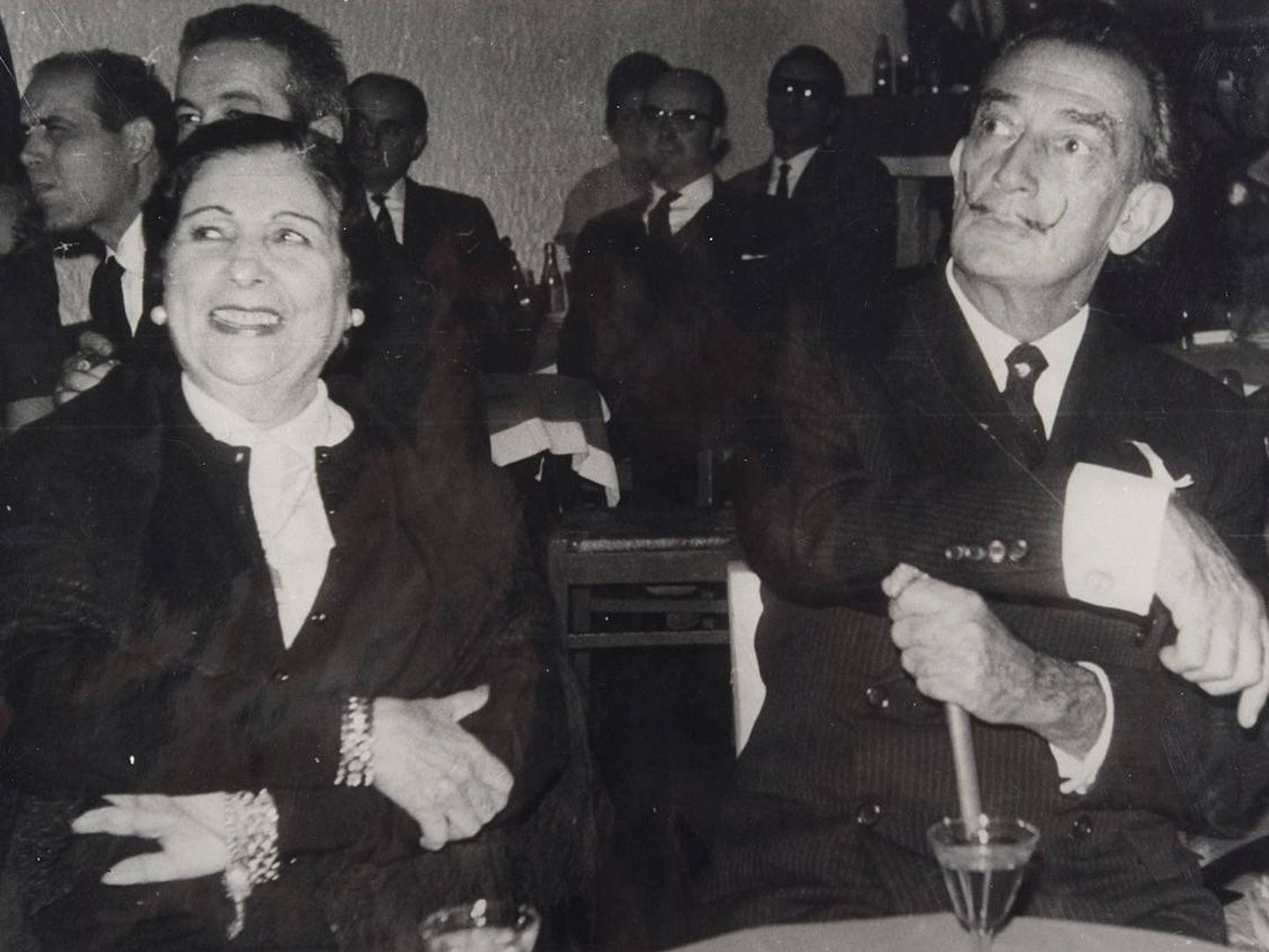 Pastora Imperio, junto a Dalí. (Cortesía Rafa Dona)