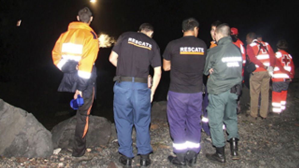 Foto: El número de inmigrantes muertos en la costa de Lanzarote se eleva a 19 y continúa la búsqueda