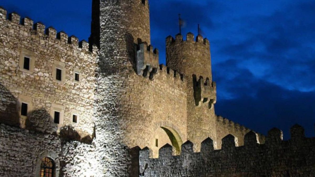 Casas del terror, hoteles encantados y castillos malditos en España: vive la noche de Halloween