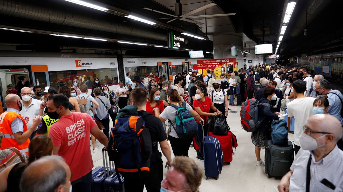 Huelga de Renfe | Bloquean la circulación de 179 trenes que prestaban servicios mínimos