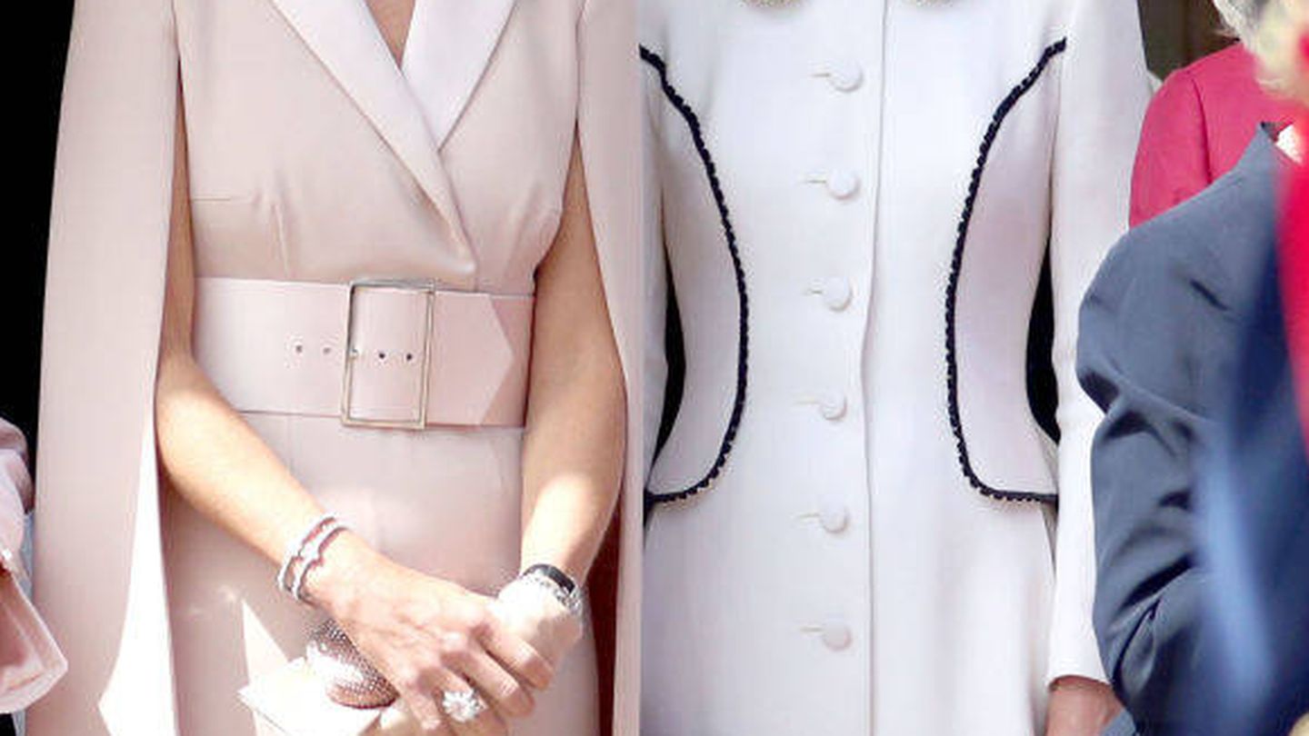 Kate Middleton junto a Máxima de Holanda en la Orden de la Jarretera. (Getty)